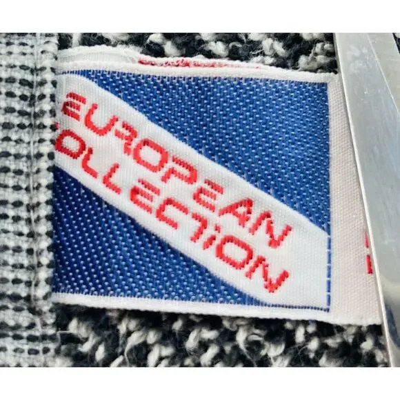 1 Cecil Saydah Hand towel 1970s Black Red Grey European Collection Cotton Arrows - Picture 5 of 6